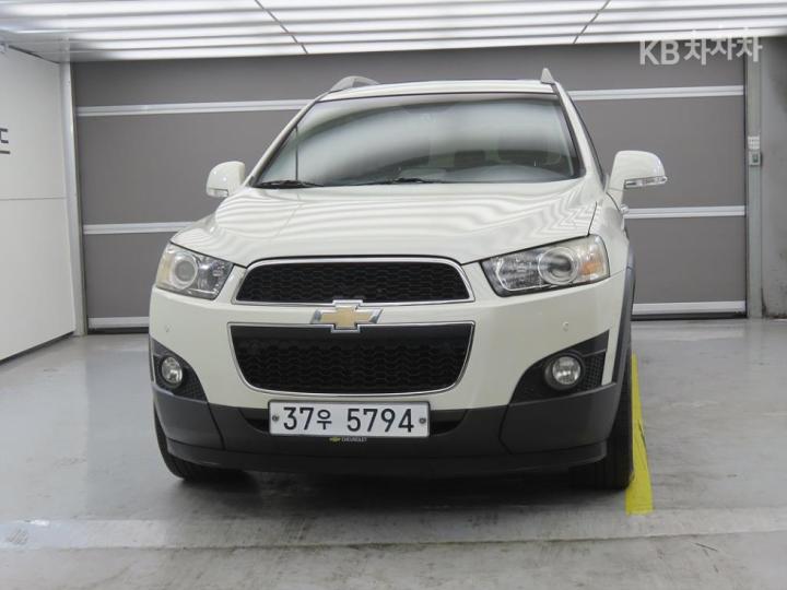 Chevrolet Captiva 2WD LT 3