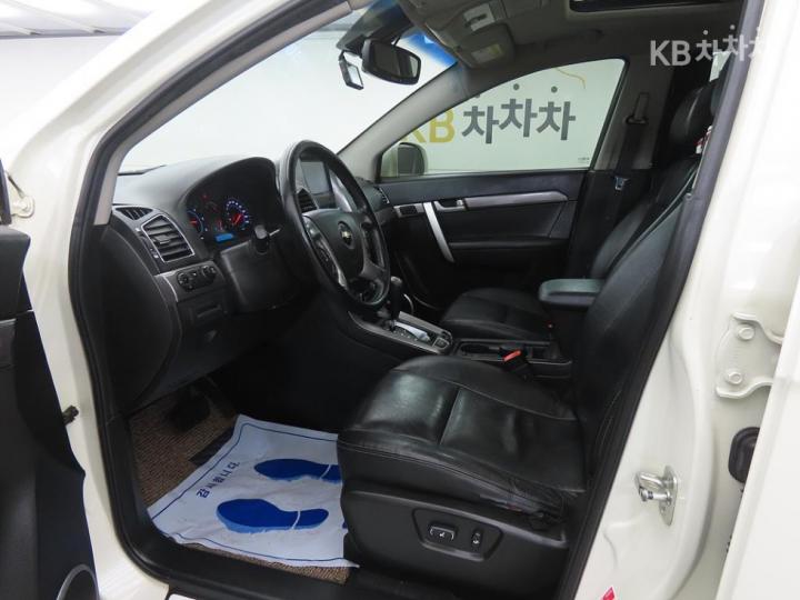 Chevrolet Captiva 2WD LT 6