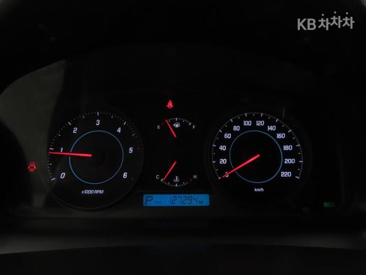 Chevrolet Captiva 2WD LT 10