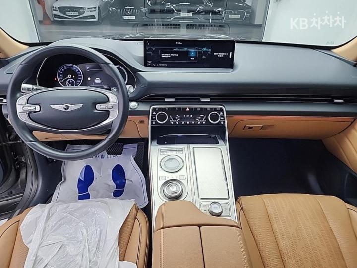 Genesis GV80 2.5 Turbo Gasoline 2WD 8