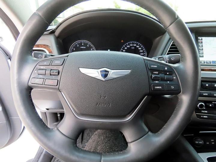 Hyundai Genesis DH G330 Modern 9