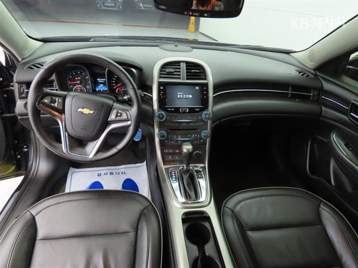 Chevrolet Malibu 2.0 LT Deluxe Pack 8