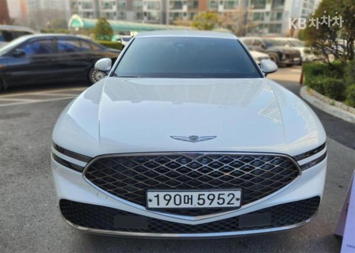 Genesis G90 RS4 3.5T AWD Base Type 2