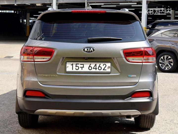Kia Sorento Diesel 2.0 2WD Noblesse Special 4