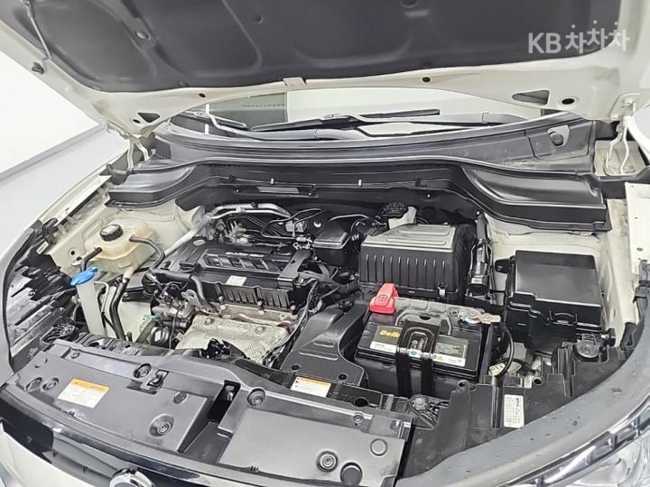 KG Mobility (Ssangyong) Tivoli Air Gasoline 2WD IX 6