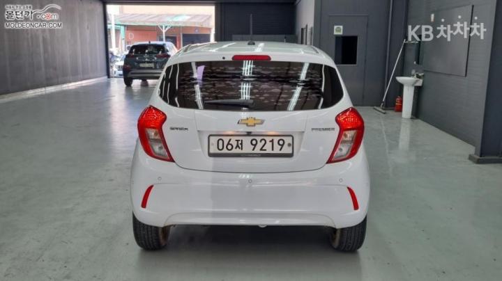 Chevrolet Spark Premier Base Type 5
