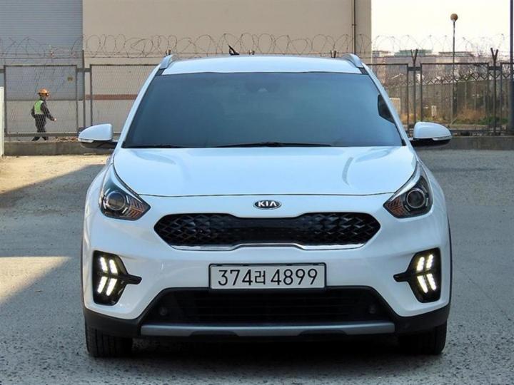 Kia Niro 1.6 HEV Prestige 2