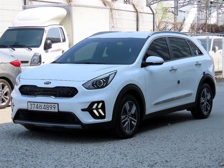 Kia Niro 1.6 HEV Prestige 3