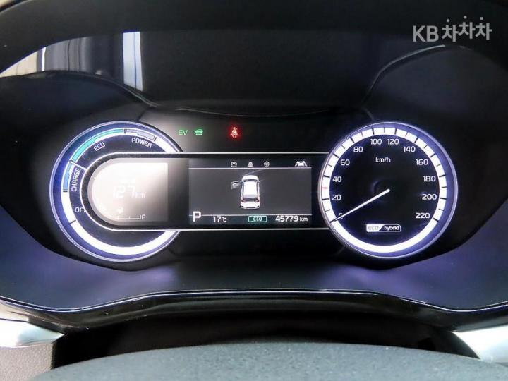 Kia Niro 1.6 HEV Prestige 10