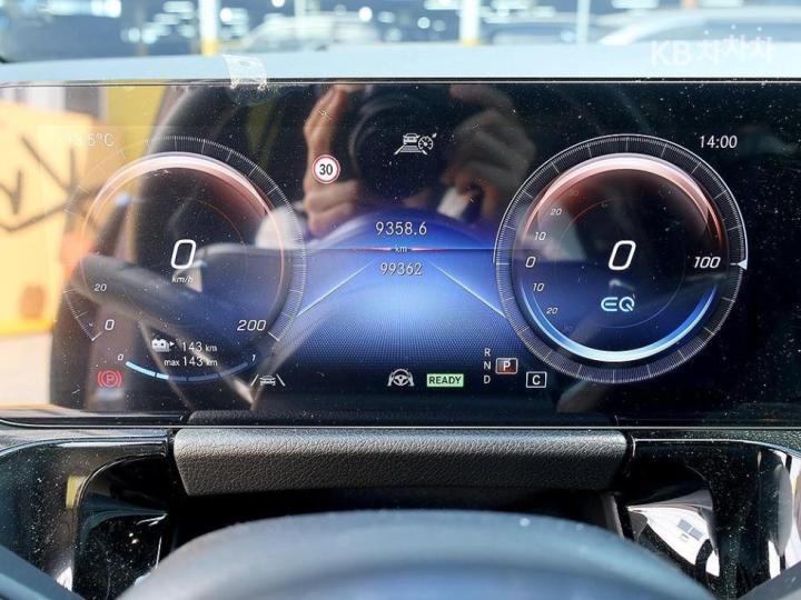 Mercedes-Benz EQA-Class H243 EQA250 AMG Package Plus 6