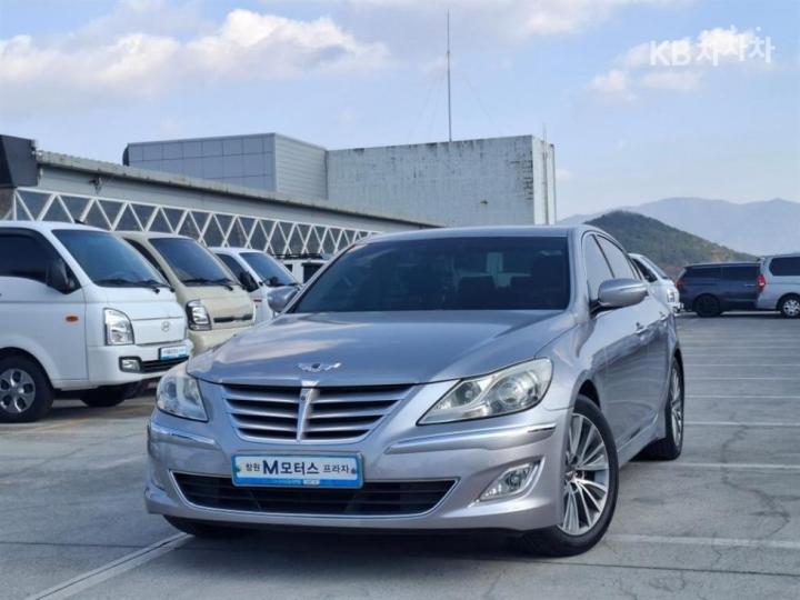 Hyundai Genesis BH330 PREMIUM Special