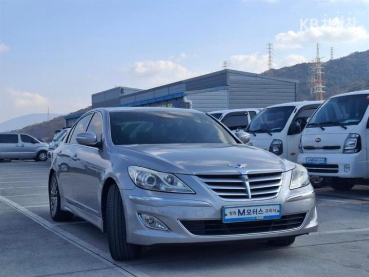 Hyundai Genesis BH330 PREMIUM Special 3