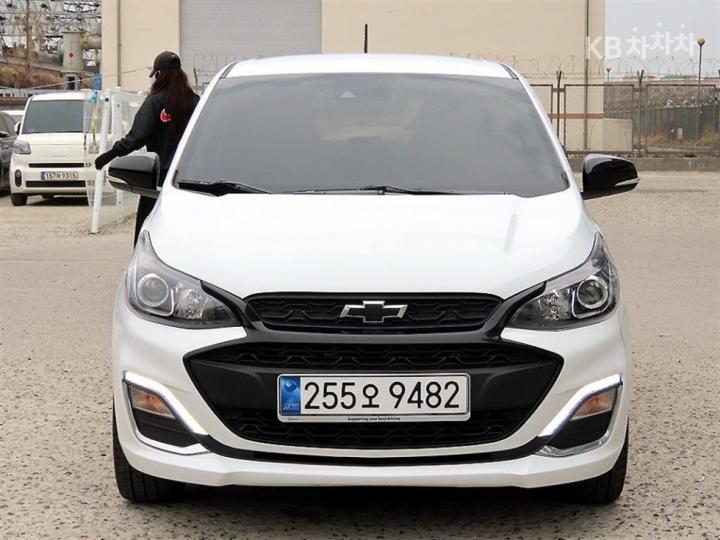 Chevrolet Spark Premier Base Type