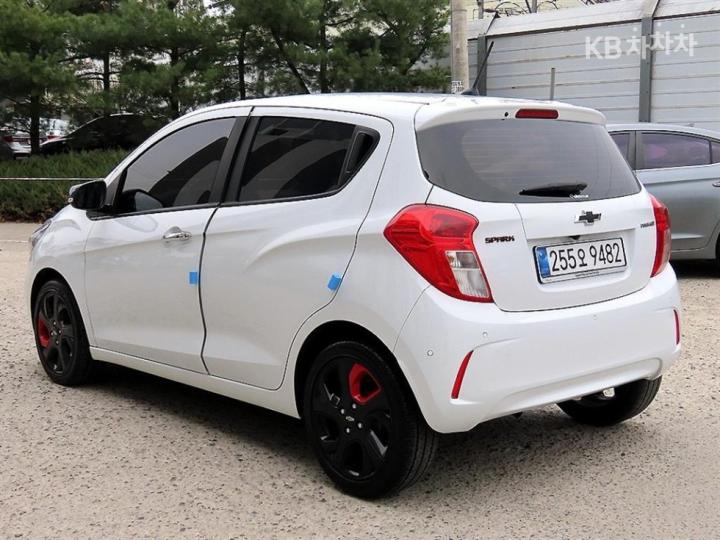 Chevrolet Spark Premier Base Type 4