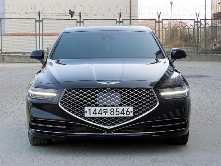 Genesis G90 3.3T GDi AWD Premium Luxury