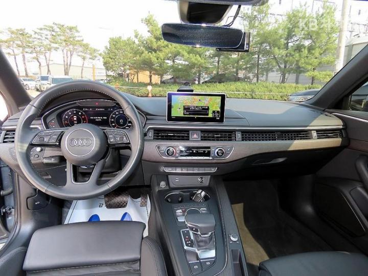 Audi A4 B9 40 TFSI Premium 8