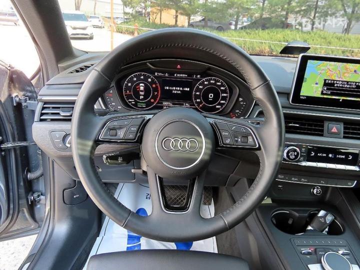 Audi A4 B9 40 TFSI Premium 9