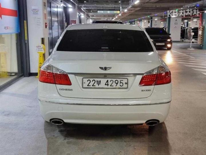 Hyundai Genesis BH330 GRAND Base Type 5