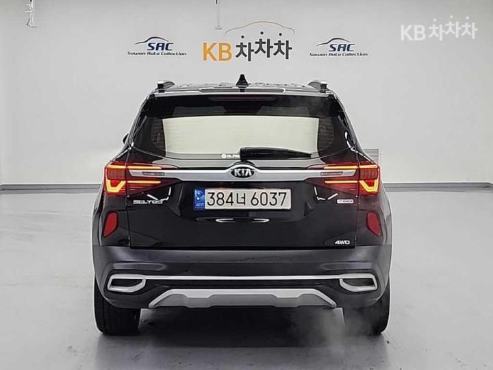 Kia Seltos 1.6 Gasoline Turbo 4WD Signature 4