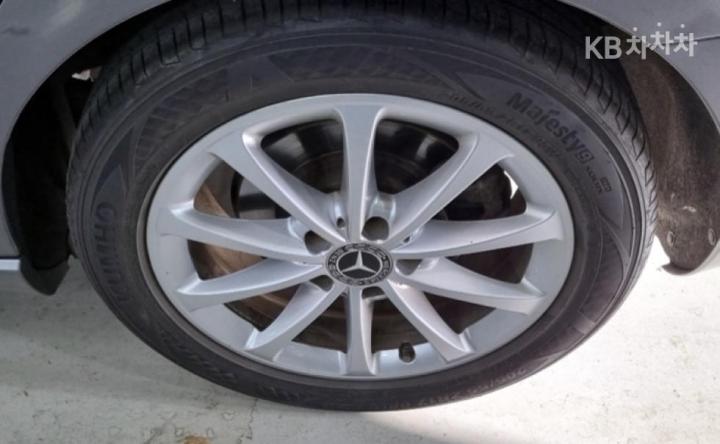 Mercedes-Benz A-Class W177 A220 Sedan 9