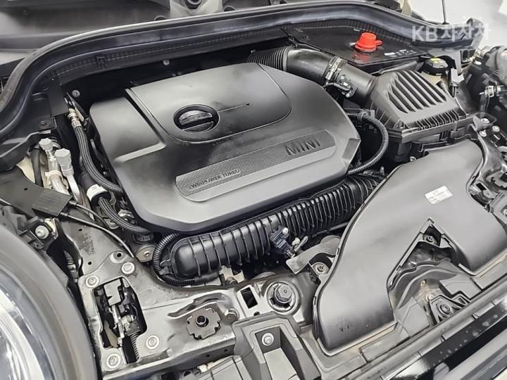 Mini Cooper Convertible New S 2.0 Classic Base Type 6