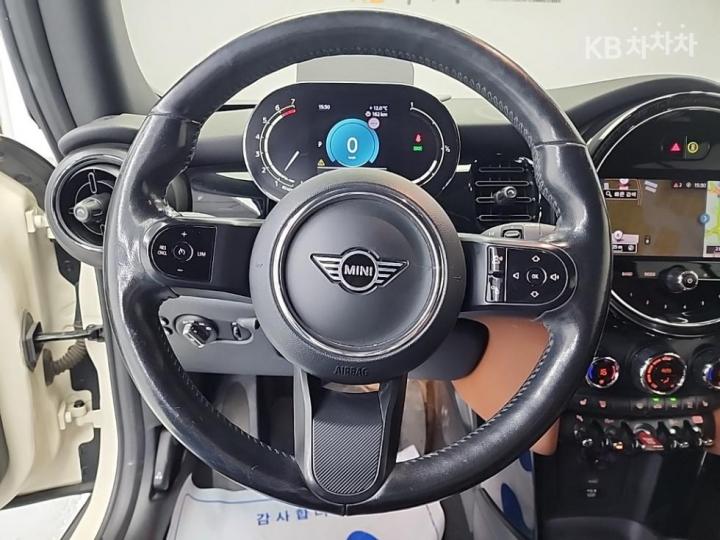 Mini Cooper Convertible New S 2.0 Classic Base Type 10