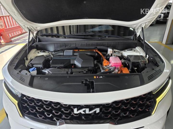 Kia Sorento Hybrid 1.6 HEV 4WD Prestige 6