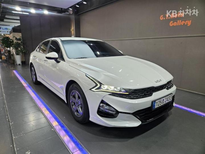 Kia K5 2.0 LPI Standard 3