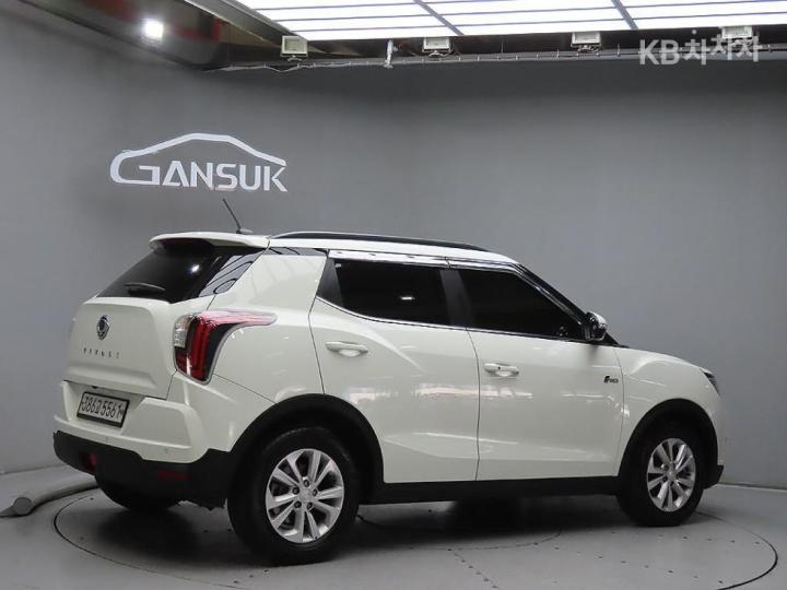 KG Mobility (Ssangyong) Tivoli Gasoline V3 2WD Base Type 5
