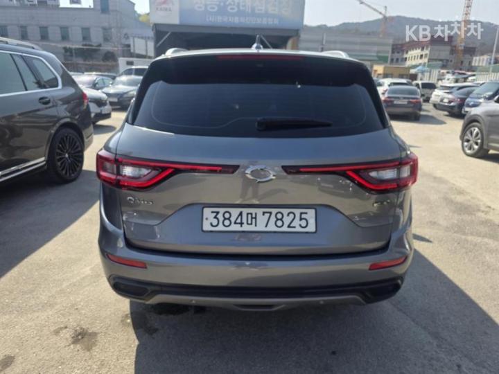 Renault QM6 2.0 LPe 2WD RE 3