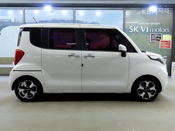 Kia Ray 1.0 Gasoline Turbo Base 4