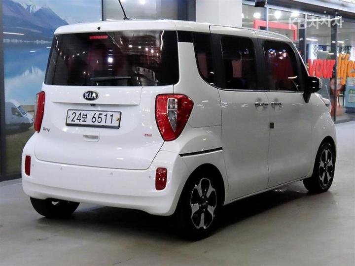 Kia Ray 1.0 Gasoline Turbo Base 5