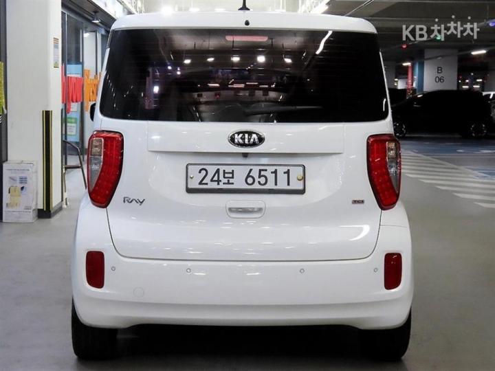 Kia Ray 1.0 Gasoline Turbo Base 6
