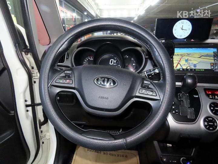 Kia Ray 1.0 Gasoline Turbo Base 9