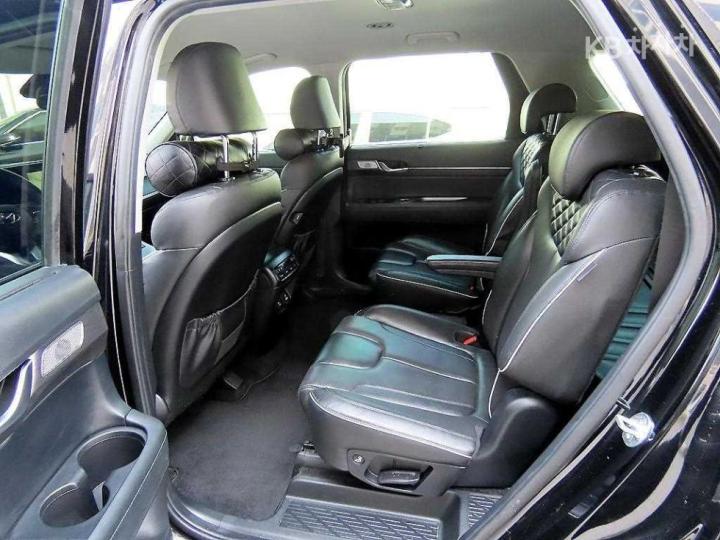 Hyundai Palisade 2.2 Diesel Prestige 7