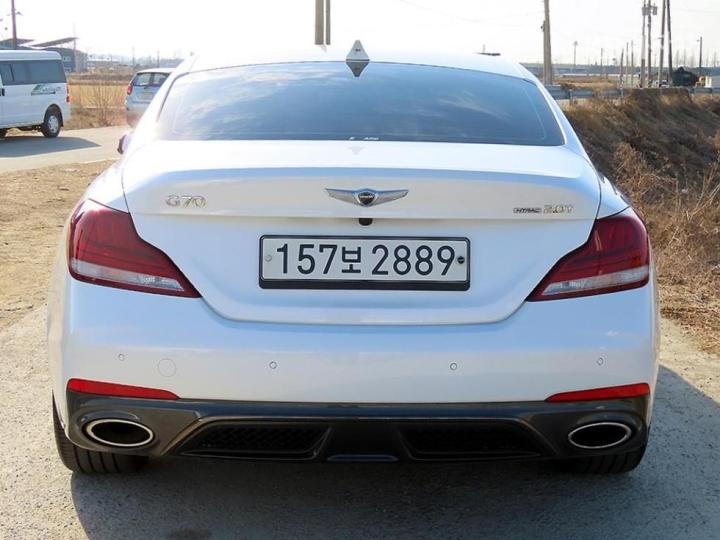 Genesis G70 2.0T AWD Sport Package 5