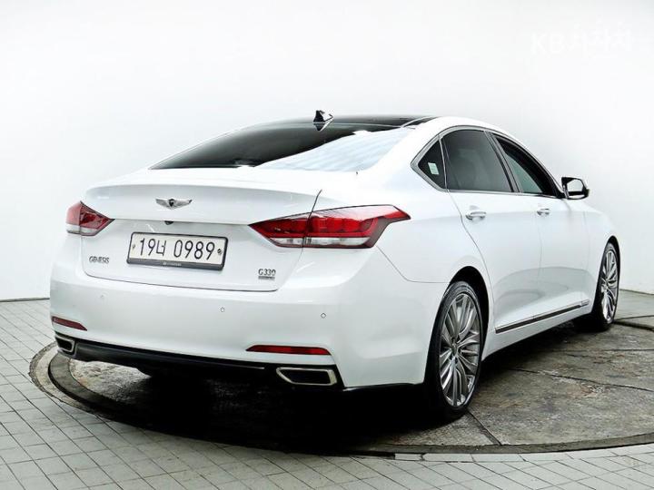 Hyundai Genesis DH G330 Premium AWD 5