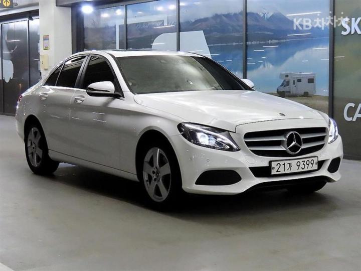 Mercedes-Benz C-Class C200 W205 2