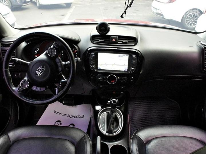 Kia Soul 1.6 GDi Prestige 8
