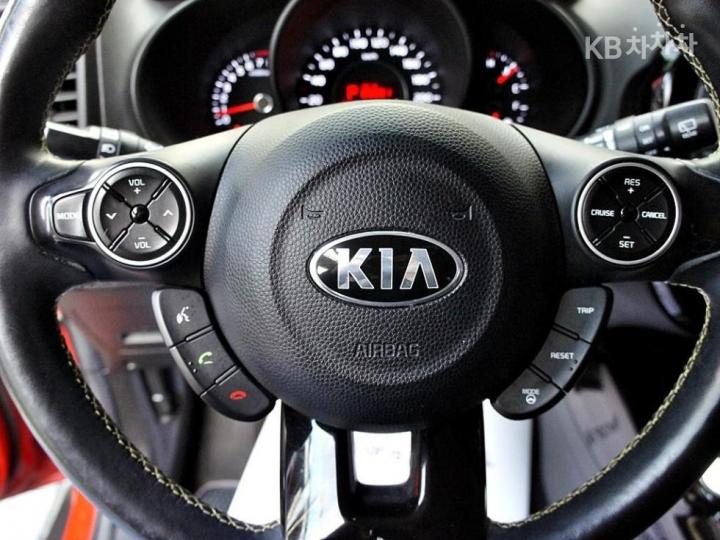 Kia Soul 1.6 GDi Prestige 9