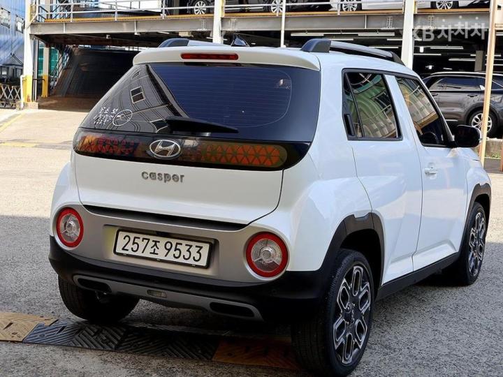 Hyundai Casper 1.0 Gasoline Inspiration 5