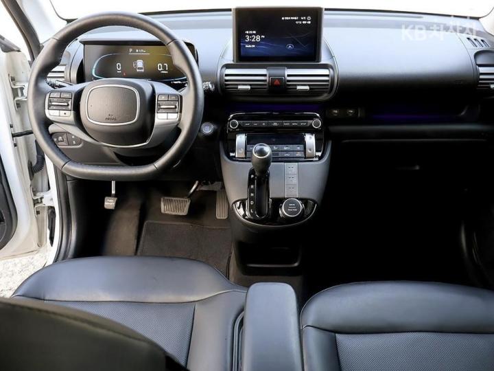 Hyundai Casper 1.0 Gasoline Inspiration 6