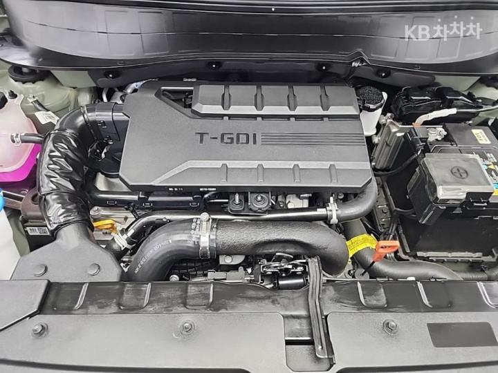 Hyundai Casper 1.0 Gasoline The Essential 6