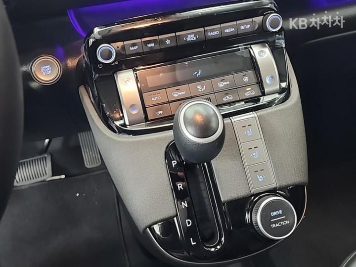 Hyundai Casper 1.0 Gasoline The Essential 9