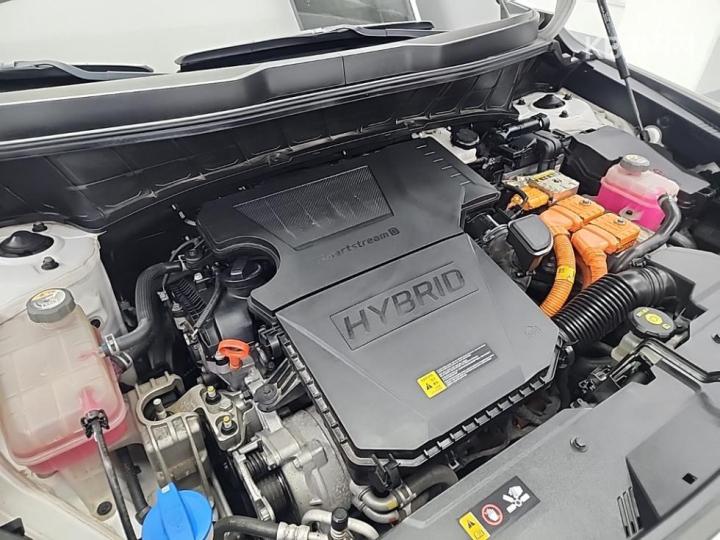 Kia Niro The 1.6 HEV Prestige 6