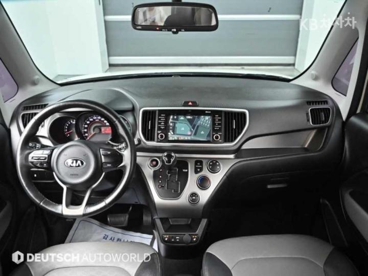 Kia Ray 1.0 Gasoline Luxury 8