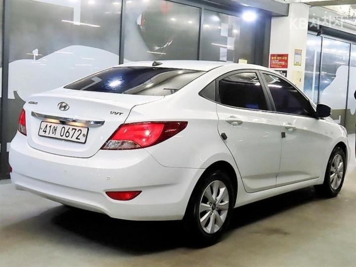 Hyundai Accent New 1.4 VVT Modern 5