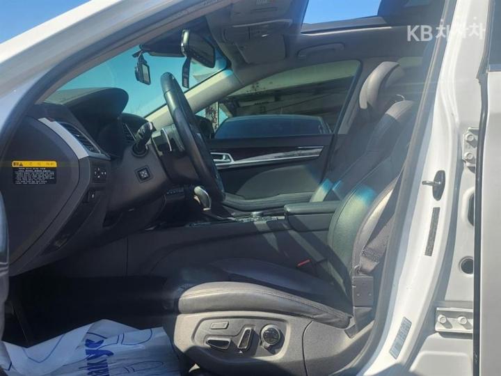 Hyundai Genesis DH G330 Premium 8