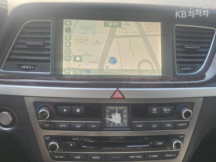 Hyundai Genesis DH G330 Premium 10