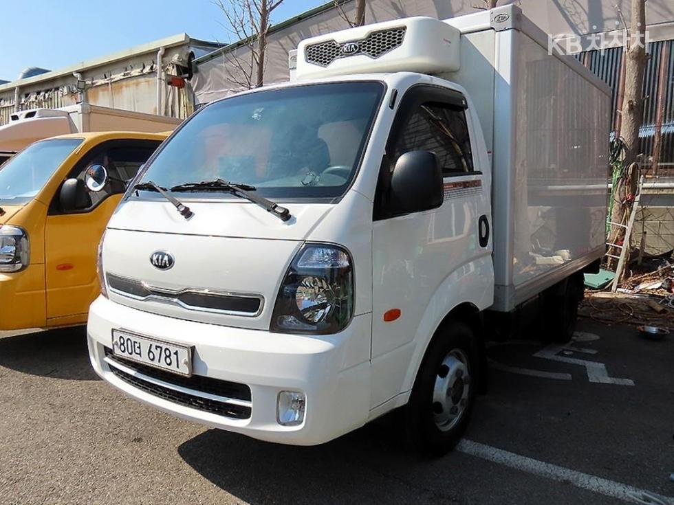 2013 - kia bongo iii